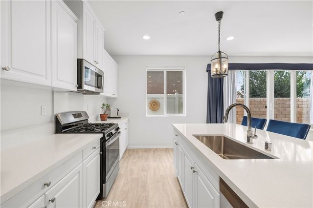 11783 Everly Drive, Corona, CA 92883