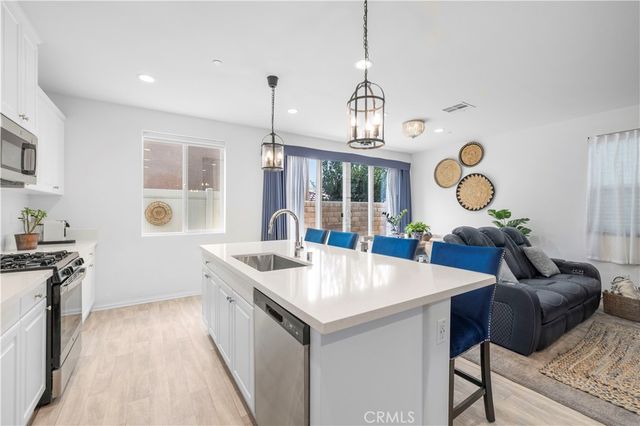 11783 Everly Drive, Corona, CA 92883