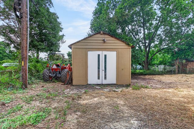 22 Clemson Drive, Aiken, SC 29803
