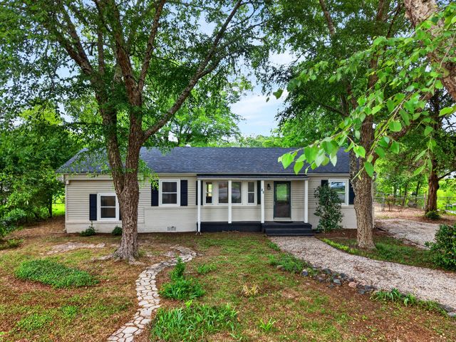 22 Clemson Drive, Aiken, SC 29803