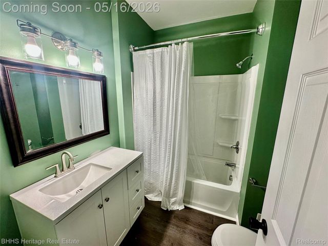 5435 Byron Road, Howell Township, MI 48855