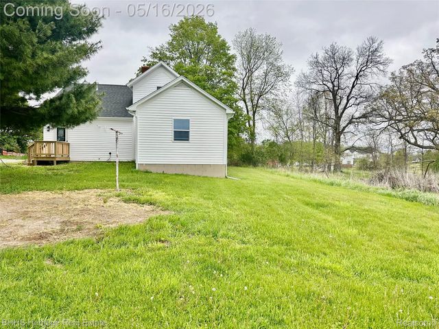 5435 Byron Road, Howell Township, MI 48855
