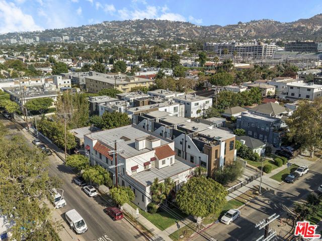 803 N Detroit Street, Los Angeles, CA 90046