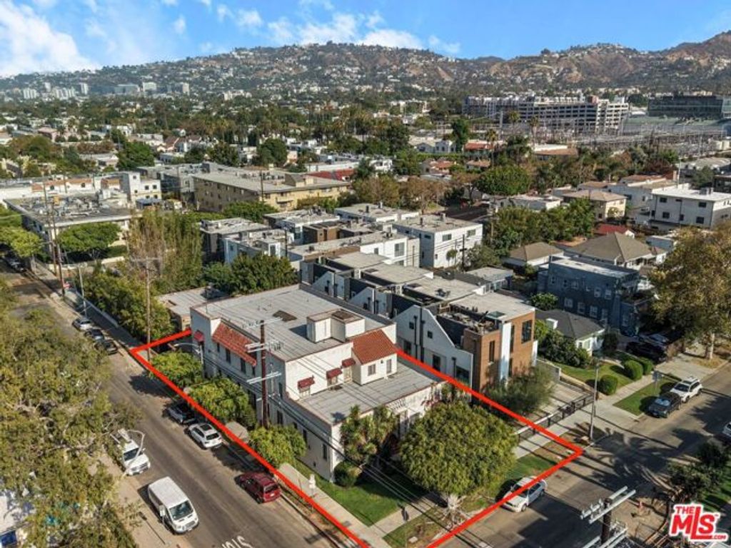 803 N Detroit Street, Los Angeles, CA 90046