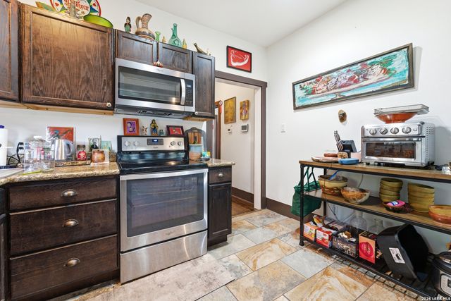 1638 SANTA MONICA ST, San Antonio, TX 78201