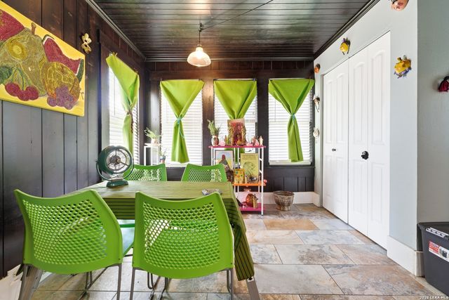 1638 SANTA MONICA ST, San Antonio, TX 78201