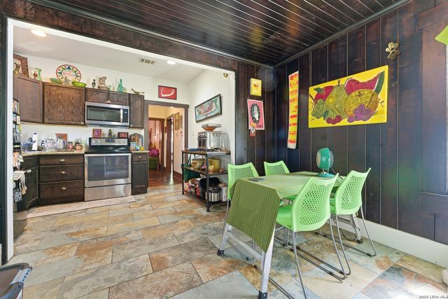 1638 SANTA MONICA ST, San Antonio, TX 78201
