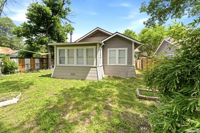 1638 SANTA MONICA ST, San Antonio, TX 78201