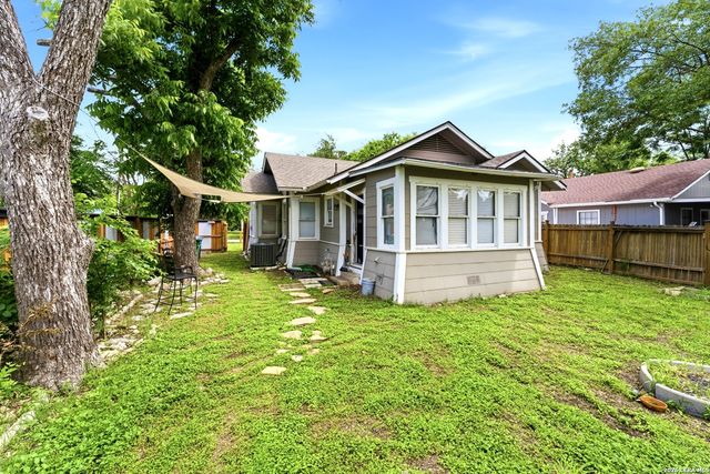 1638 SANTA MONICA ST, San Antonio, TX 78201