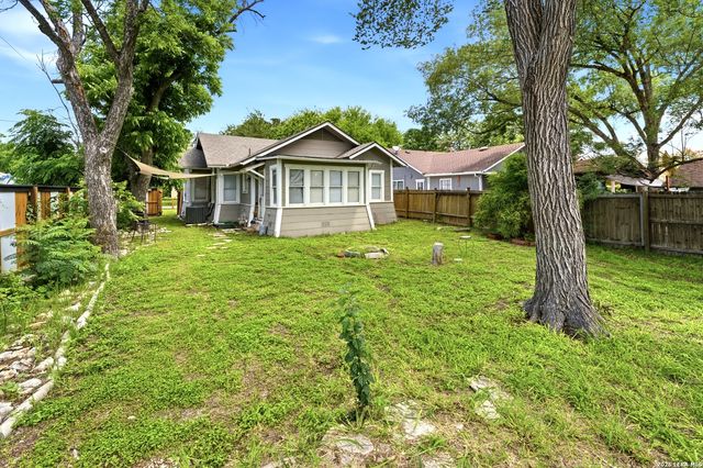 1638 SANTA MONICA ST, San Antonio, TX 78201