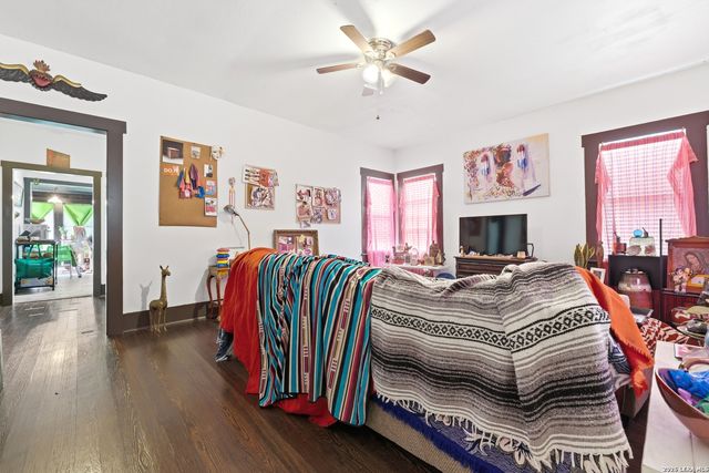 1638 SANTA MONICA ST, San Antonio, TX 78201