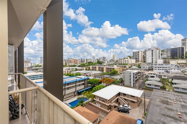 1535 Pensacola Street 910, Honolulu, HI 96822