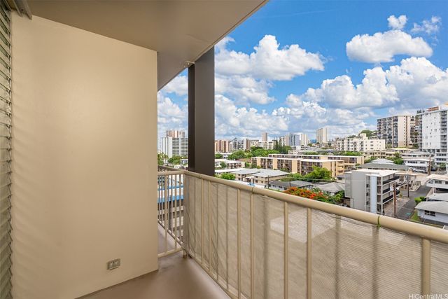 1535 Pensacola Street 910, Honolulu, HI 96822