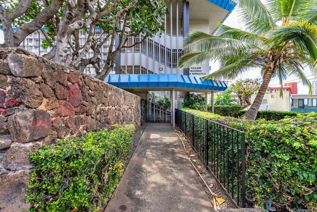 1535 Pensacola Street 910, Honolulu, HI 96822