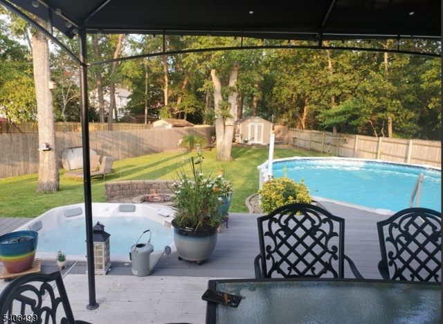 249 Essex Dr, Brick Twp., NJ 08723