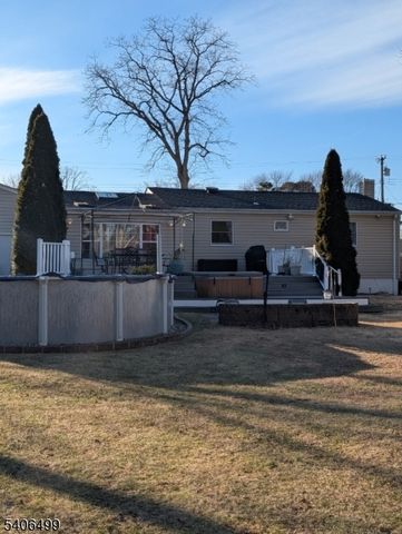 249 Essex Dr, Brick Twp., NJ 08723