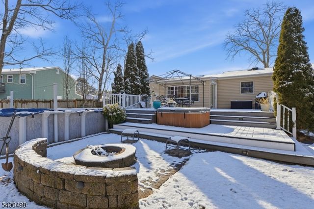 249 Essex Dr, Brick Twp., NJ 08723