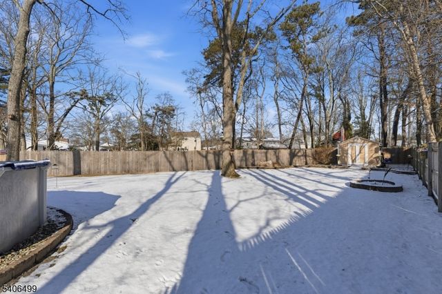 249 Essex Dr, Brick Twp., NJ 08723