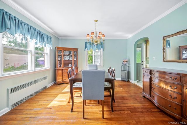 204 Pamlico Avenue, Uniondale, NY 11553