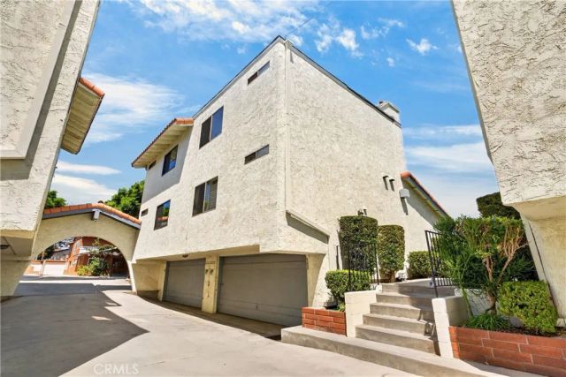 648 Coronado, Long Beach, CA 90814