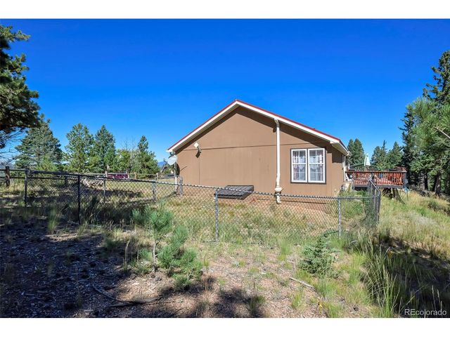 44 Southpark Rd, Florissant, CO 80816