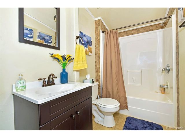 44 Southpark Rd, Florissant, CO 80816