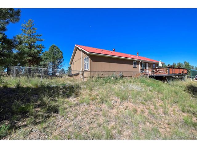 44 Southpark Rd, Florissant, CO 80816