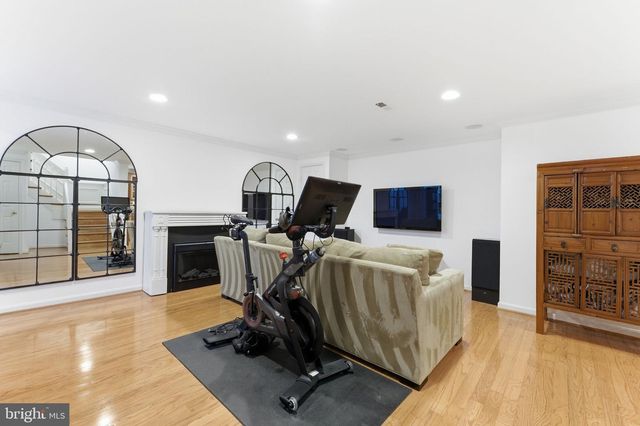 6659 MADISON MCLEAN DR N, Mclean, VA 22101