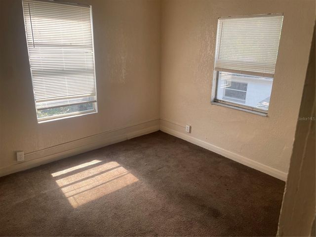 415 E FLORIBRASKA AVENUE, Tampa, FL 33603