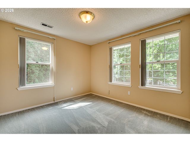 1215 Nw 76TH Cir, Vancouver, WA 98665