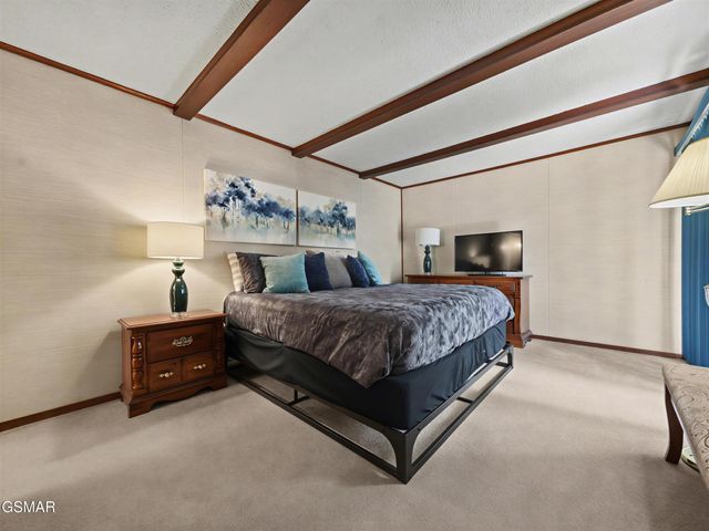 3815 E Parkway, Gatlinburg, TN 37738