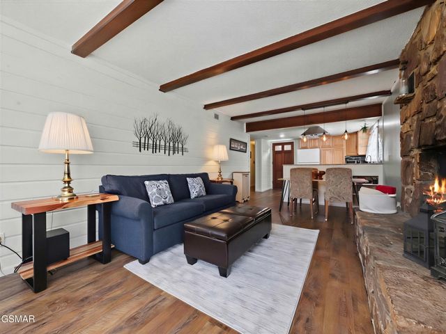 3815 E Parkway, Gatlinburg, TN 37738