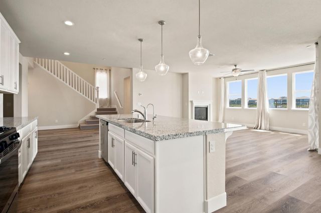 18006 Silver Springs Way, Lathrop, CA 95330