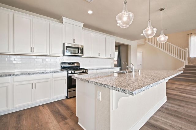 18006 Silver Springs Way, Lathrop, CA 95330