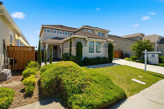 18006 Silver Springs Way, Lathrop, CA 95330