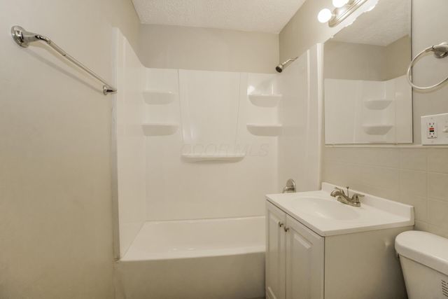 3476 Karl Road, Columbus, OH 43224