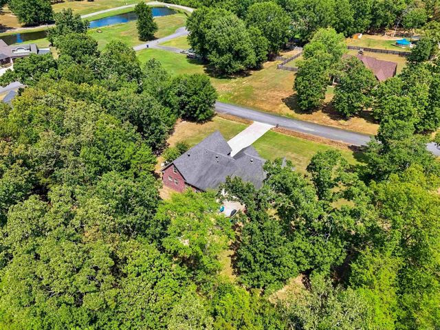 8 Royal Vista Cove, Greenbrier, AR 72058