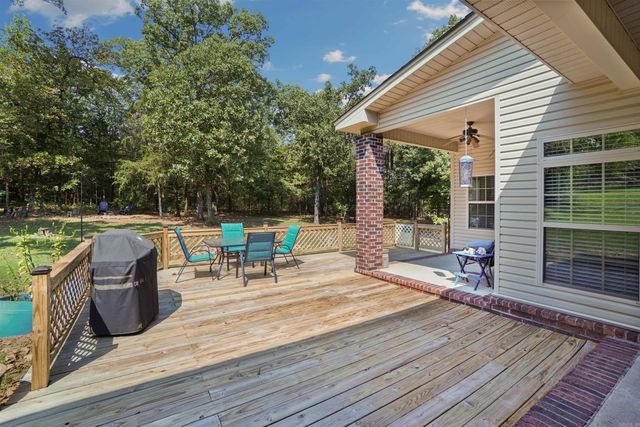 8 Royal Vista Cove, Greenbrier, AR 72058