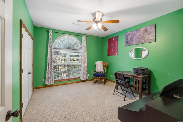 8 Royal Vista Cove, Greenbrier, AR 72058