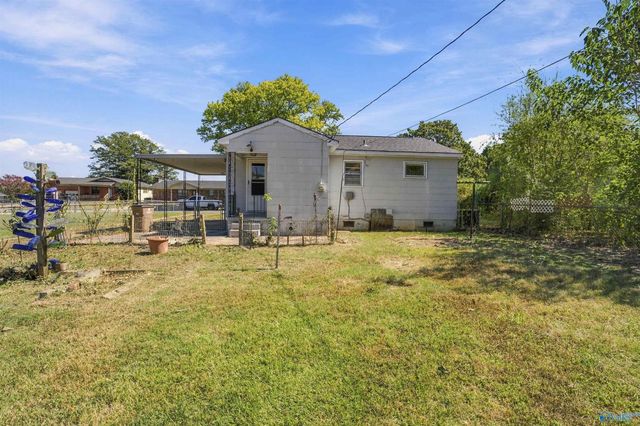 1201 Seton Avenue Se, Decatur, AL 35601