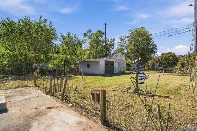 1201 Seton Avenue Se, Decatur, AL 35601