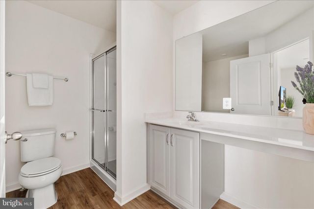 274 CLIFTON MNR, Falling Waters, WV 25419