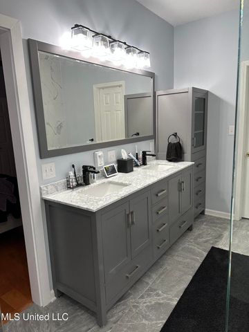 25 Dry Field Road, Byhalia, MS 38611