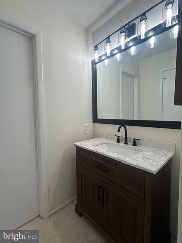 23 LAWRENCE LN, Westampton, NJ 08060
