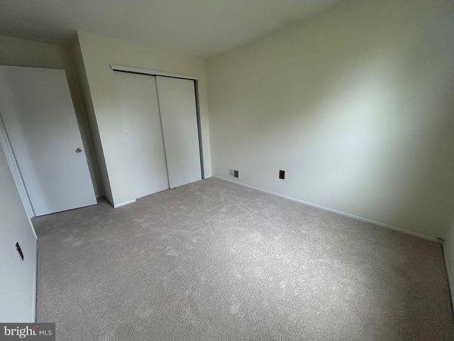 23 LAWRENCE LN, Westampton, NJ 08060