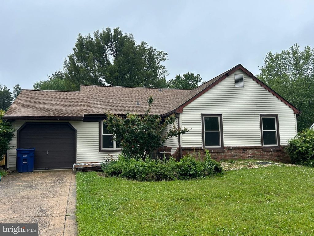 23 LAWRENCE LN, Westampton, NJ 08060