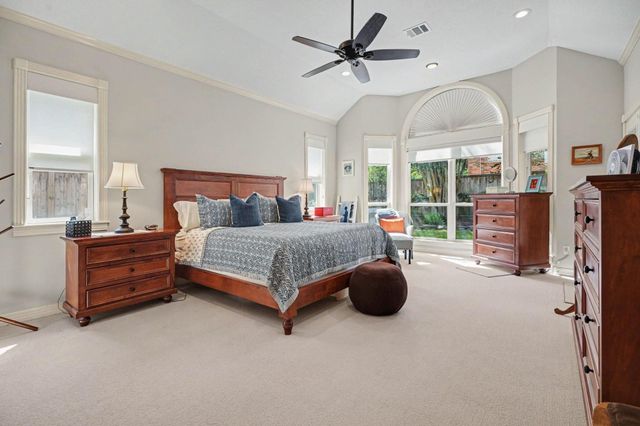 903 Live Oak Lane, Seabrook, TX 77586