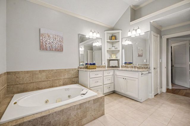 903 Live Oak Lane, Seabrook, TX 77586