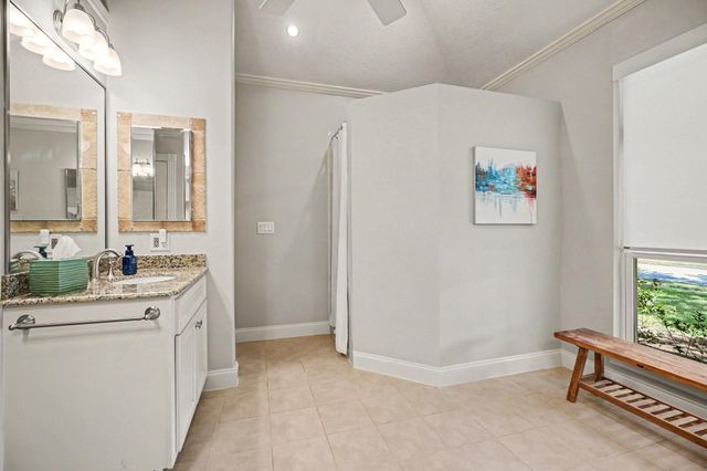 903 Live Oak Lane, Seabrook, TX 77586