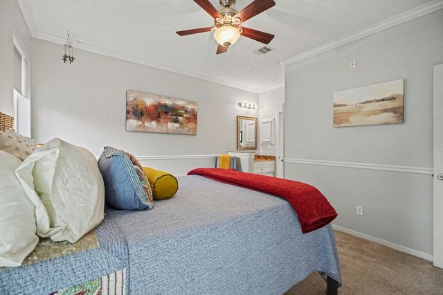 903 Live Oak Lane, Seabrook, TX 77586